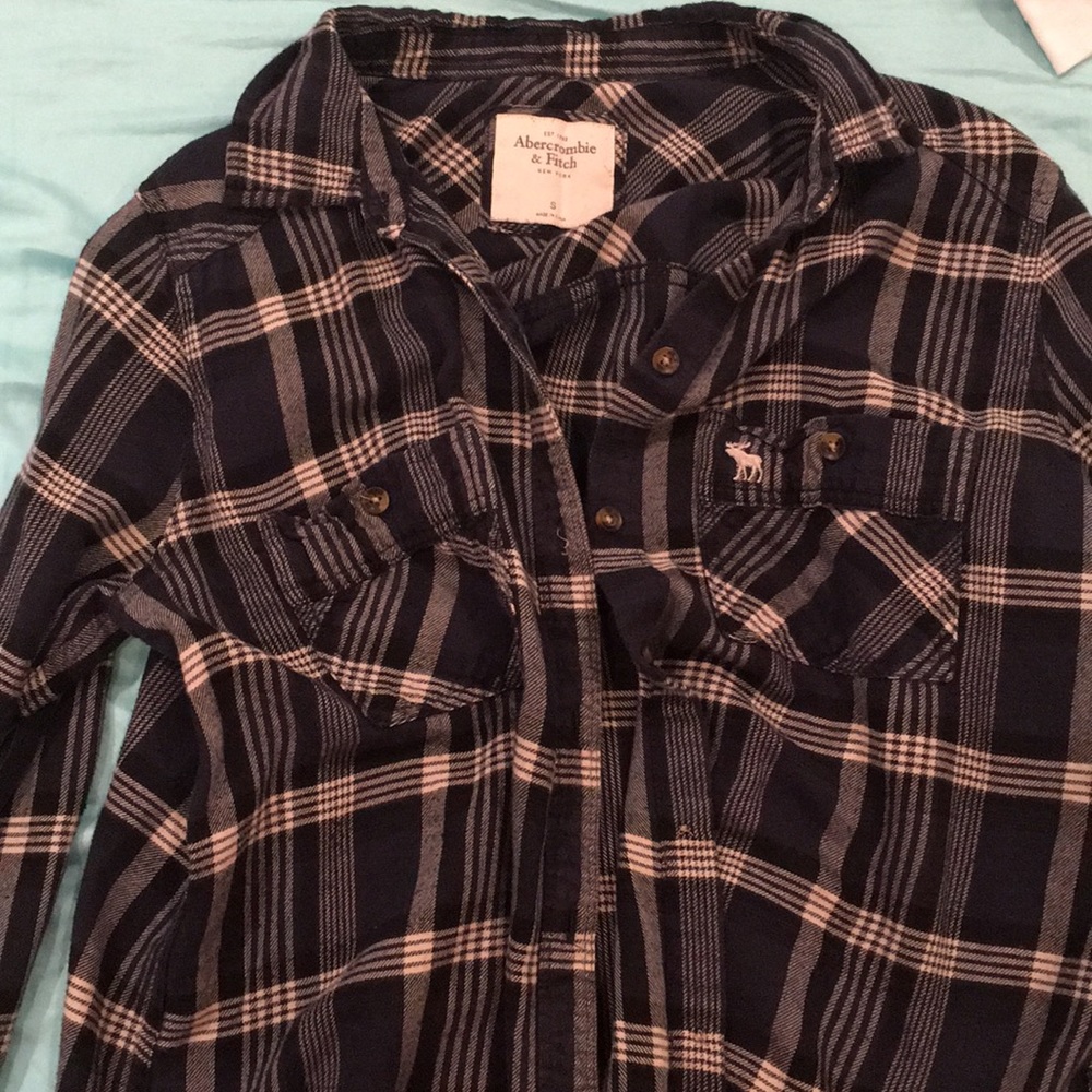 Abercrombie & Fitch Dark blue w white flannel